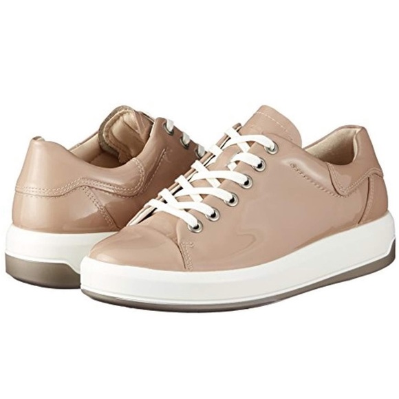 ecco soft 9